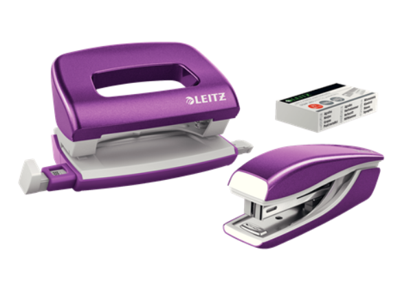 Set d'une perforatrice et agrafeuse + agrafes No 10  Leitz violet